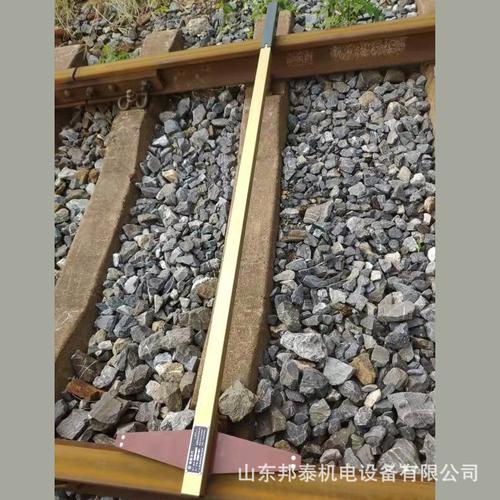 铁路轨道专用测量工具 从防静电轨排错位尺到道岔导曲线检测器